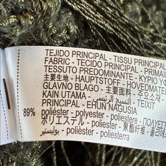 NWT. Zara Green Crochet Lace Dress with Fringe. Lining is missing. Size L. - Picture 12 of 14